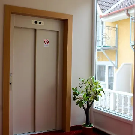Hotel Lidia 3*