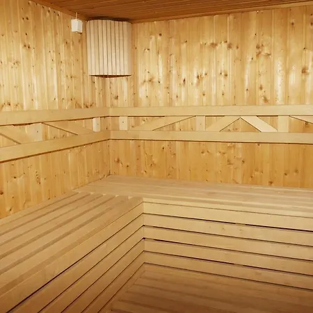 Ξενοδοχείο Lidia