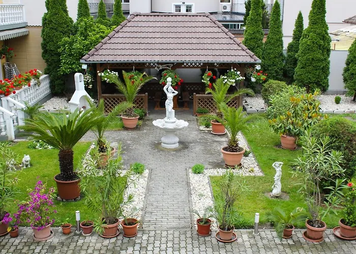 Lidia Hotel